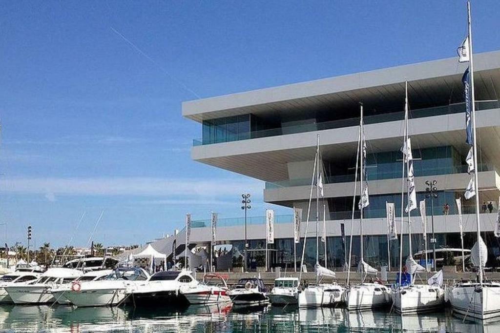 Luminoso Apartamento * La Marina de Valencia Exterior foto